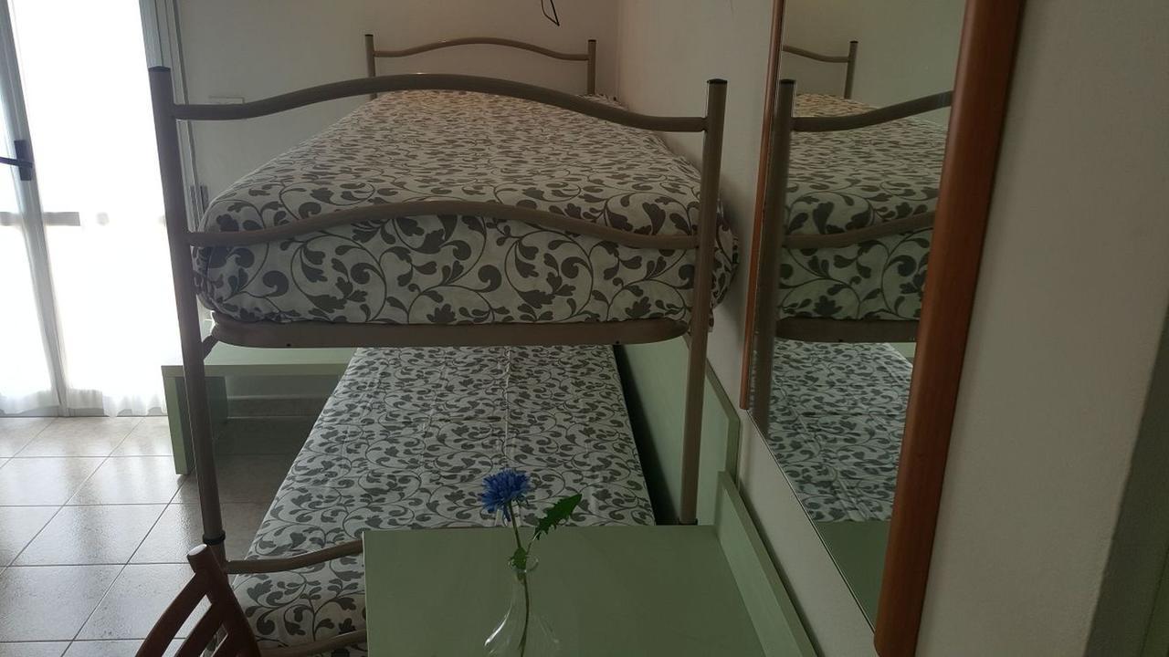 Hotel Villa Cesira Bellaria – Igea Marina Szoba fotó